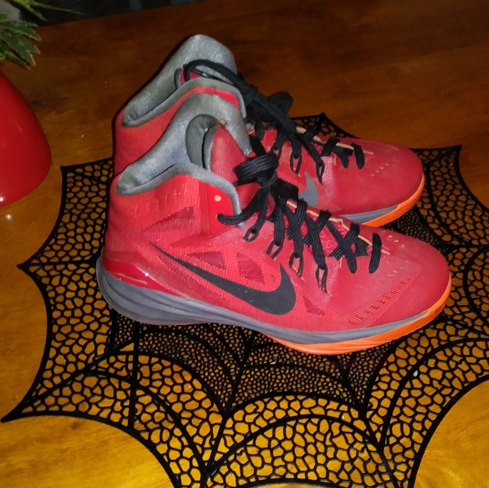 🔥NIKE HYPERDUNK Red Sneakers